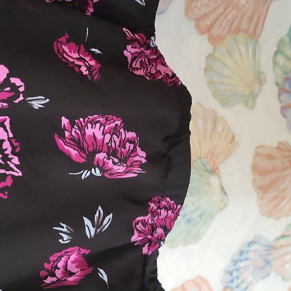 Torrid black and purple blouse - Picture 4 of 8